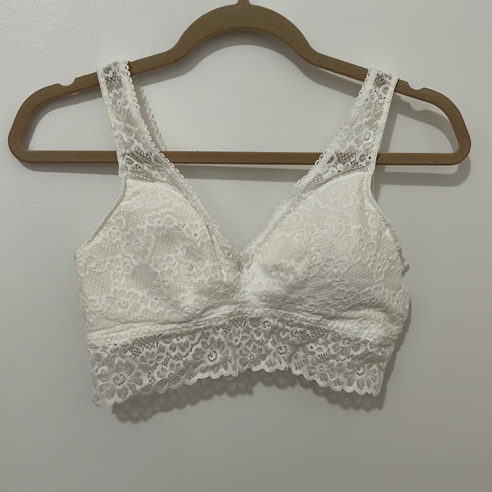 White V neck lace bralette